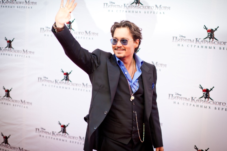 Johnny Depp gets Caribbean pirates: On Stranger Tides premiering May 11, 2011