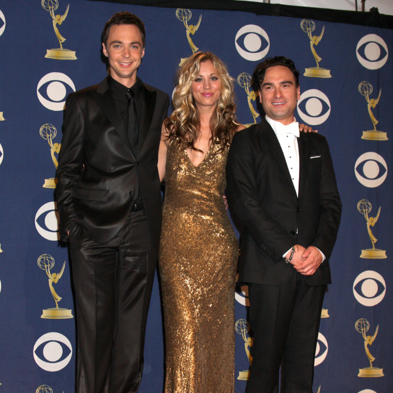 Jim Pastors, Kaley Cuoco, and Johnny Galecki in the press room at the 2009 Nokia Primetime Theater Emmy Awards at the energized LA Los Angeles