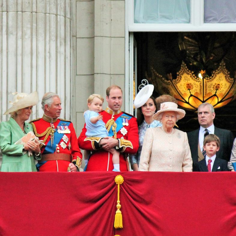 Queen Elizabeth and Royal Family, Buckingham Palace balcony, Trooping the Colour ceremony