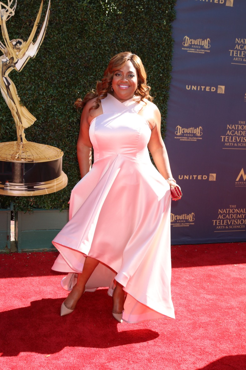 LOS ANGELES - APR 30: Sherri Shepherd at the 44th Daytime Emmy Awards - Arrivals at the Pasadena Civic Auditorium