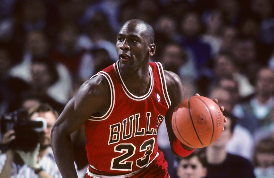 Chicago Bulls legend Michael Jordan taking a free throw.  - Photo 73861852 © Jerry Coli | Dreamstime.com