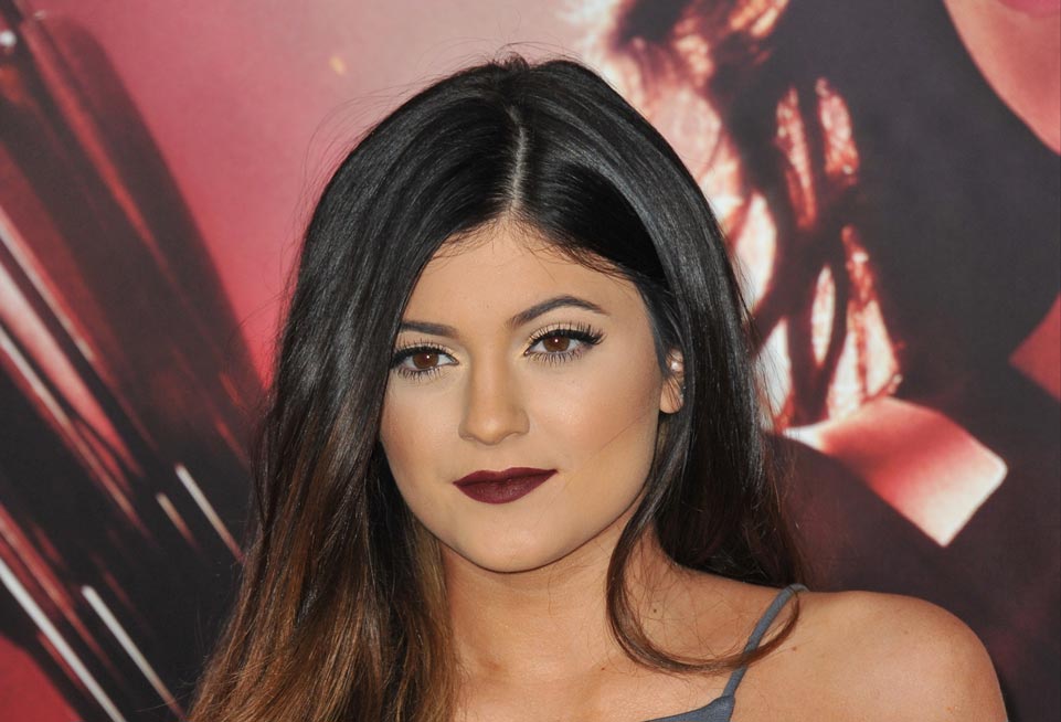 LOS ANGELES, CA - NOVEMBER 18, 2013: Kylie Jenner at the US premiere of The Hunger Games: Catching Fire at the Nokia Theatre LA Live. Photo 45637189 © Jaguarps | Dreamstime.com 